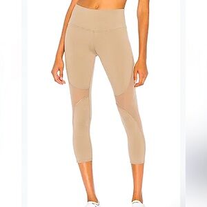 ALO YOGA High Waist Coast Capri Legging in Gravel XS